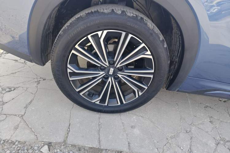 Used Geely Galaxy Galaxy Xingjian 7 EM-i 2025 120km Flagship Edition