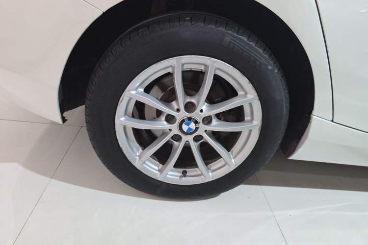 Used BMW 1 Series 2016 118i Leading Model Right Rear Wheel Hub