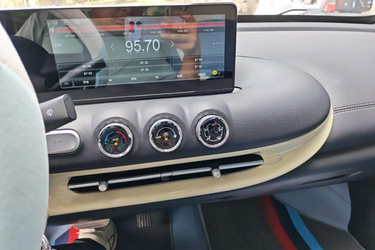 Used Wuling Bingo 2023 203km Light Edition
