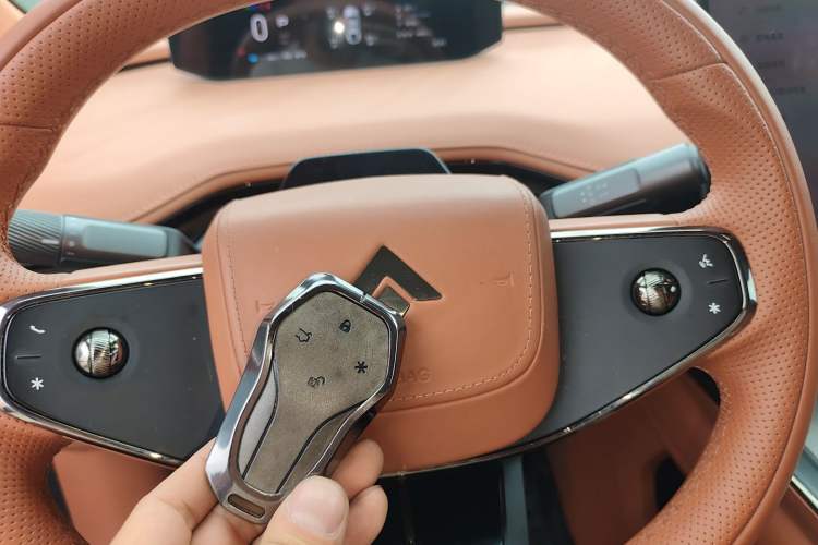 Used Hyptec HT 2024 825 Ultra-High Voltage LiDAR Edition
