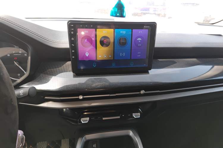 Used Wuling Jiachen 2022 1.5L Manual Enjoyment Elite Model Audio And AC Panel