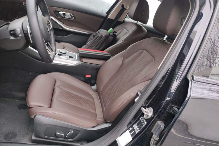 Used BMW 3 Series 2025 330Li M Sport Shadowline Package