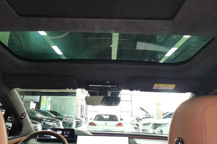 Used Hyptec HL 2025 700 Ultra Six-Seater All-Wheel-Drive LiDAR Version