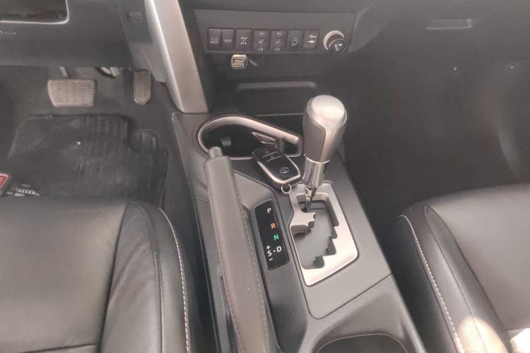 Used Toyota RAV4 2018 2.5L Automatic 4x4 Elite i Edition Gear Lever