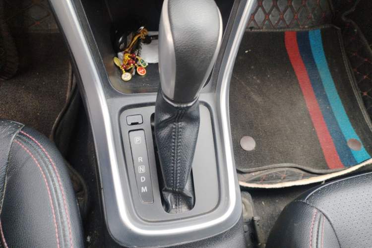 Used Suzuki S-Cross 2014 1.6L CVT Two-Wheel Drive Elite Version