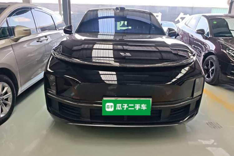 Used Li Auto L8 2023 Pro Model

