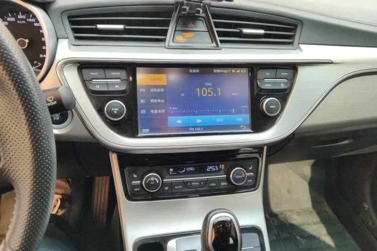 Used Geely Auto Emgrand GL 2017 1.3T DCT Luxury Model
