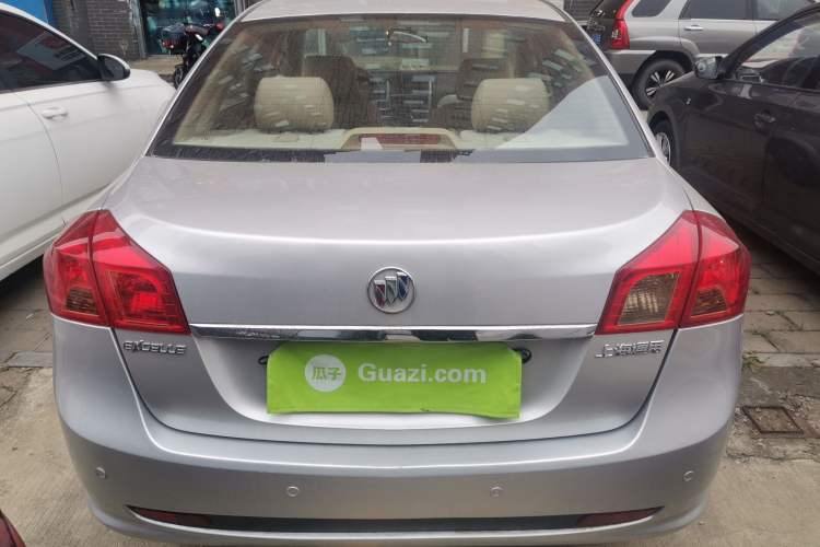 Used Buick Excelle 2013 1.5L Manual Classic Model
