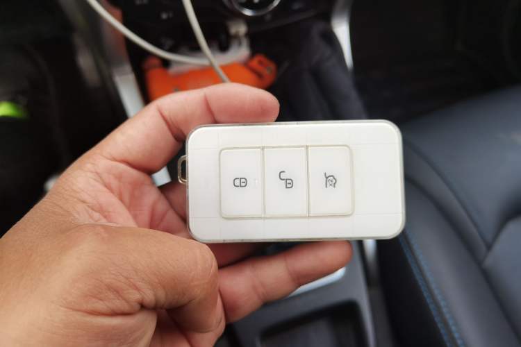 Used BYD Yuan New Energy 2018 EV360 Smart Connected Cool Model
