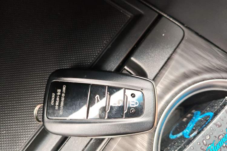 Used Toyota Camry 2022 2.0GVP Premier Edition
