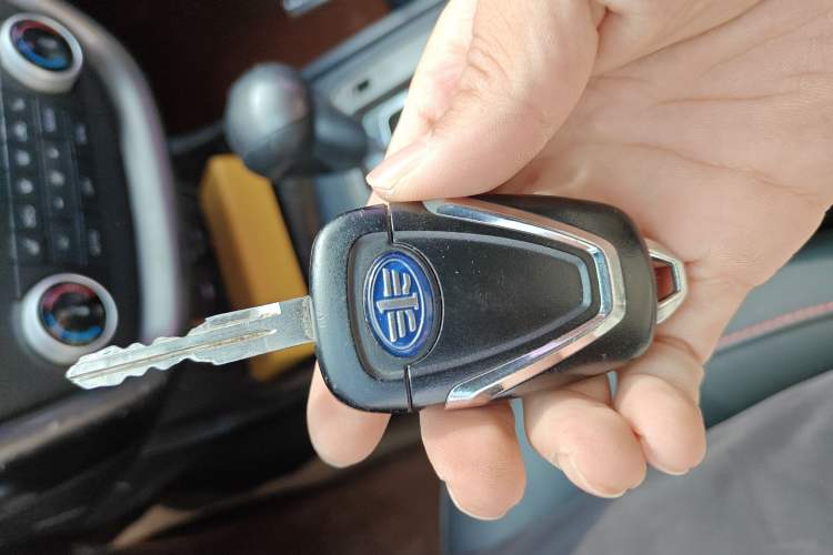 Used Bestune X80 2015 1.8T Automatic Luxury Model