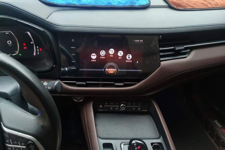 Used Haval F7 2019 1.5T Two-Wheel-Drive i-Type China VI Standard Audio And AC Panel