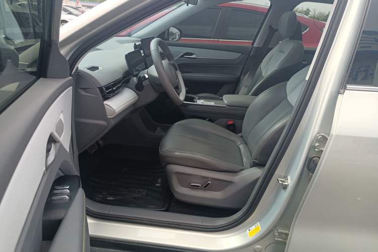 Used Bestune Yueyi 03 2025 445km Joyful Edition Left Front Seat