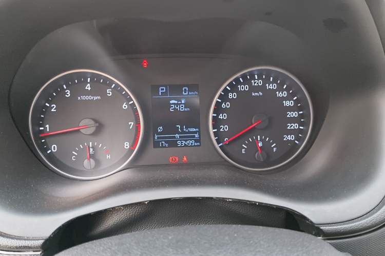 Used Hyundai Celesta 2018 1.6L Automatic GL Enjoyment Edition China VI compliant