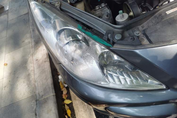 Used Peugeot 307 2012 Hatchback 1.6L Automatic Comfort Edition