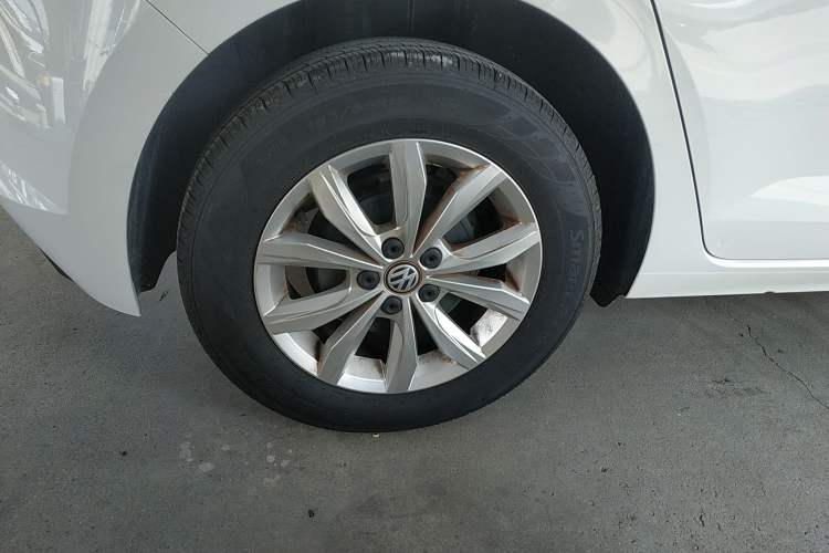 Used Volkswagen Polo 2019 Plus 1.5L Automatic Colorful Technology Edition Exterior 5