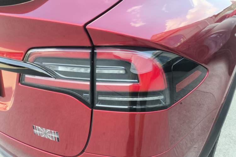 Used Tesla Model X 2023 Three-Motor All-Wheel-Drive Plaid Version
