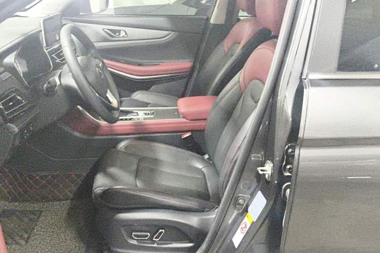 Used CHANGAN CS75 2022 Blue Whale Edition 1.5T DCT Prestige Model
