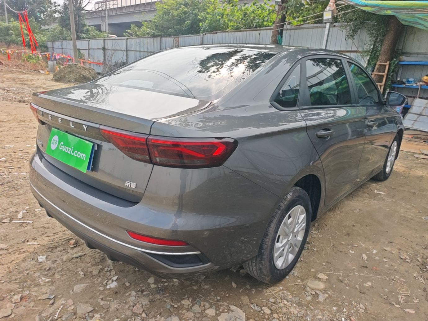 Geely Auto Emgrand 2025 4th Generation 1.5L Manual - Starry Edition — снимка 6