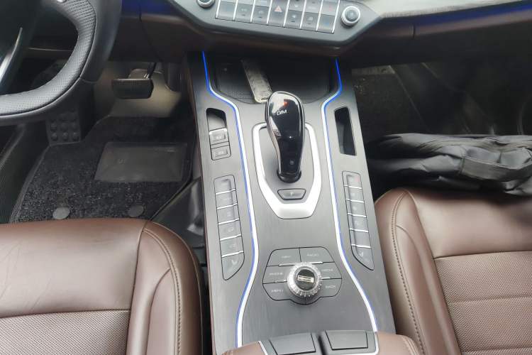 Used Wey VV7 2020 2.0T Flagship Edition