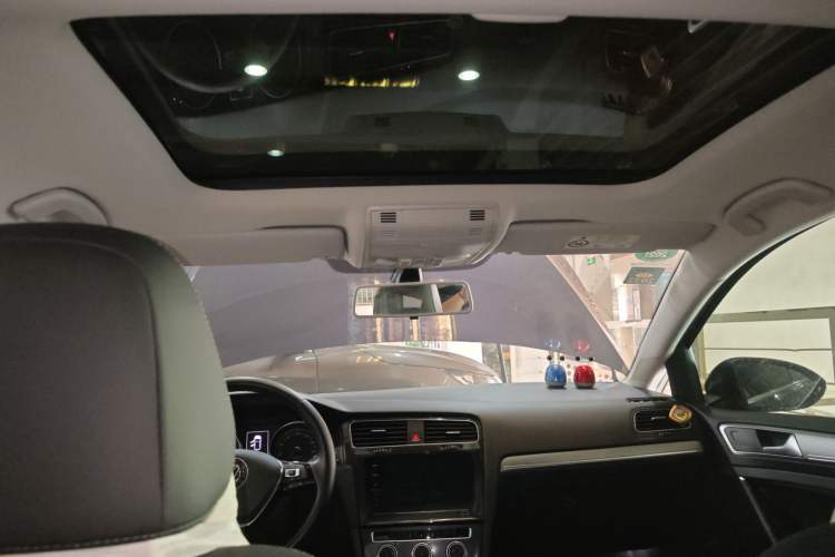 Used Volkswagen Golf 2020 Zhiai Edition 280TSI DSG Comfort Model