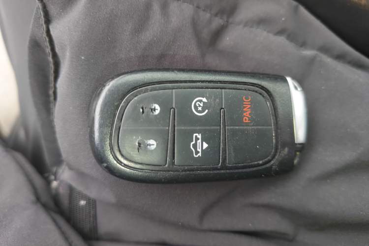 Used Jeep Cherokee 2016 2.4L Professional Smart Version