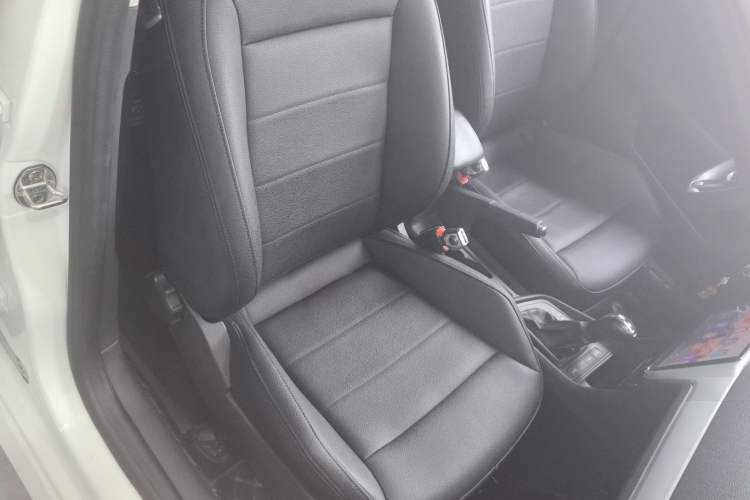 Used Volkswagen Lavida 2018 Classic 1.5L Automatic Fashion Edition China VI Standard Right Front Seat