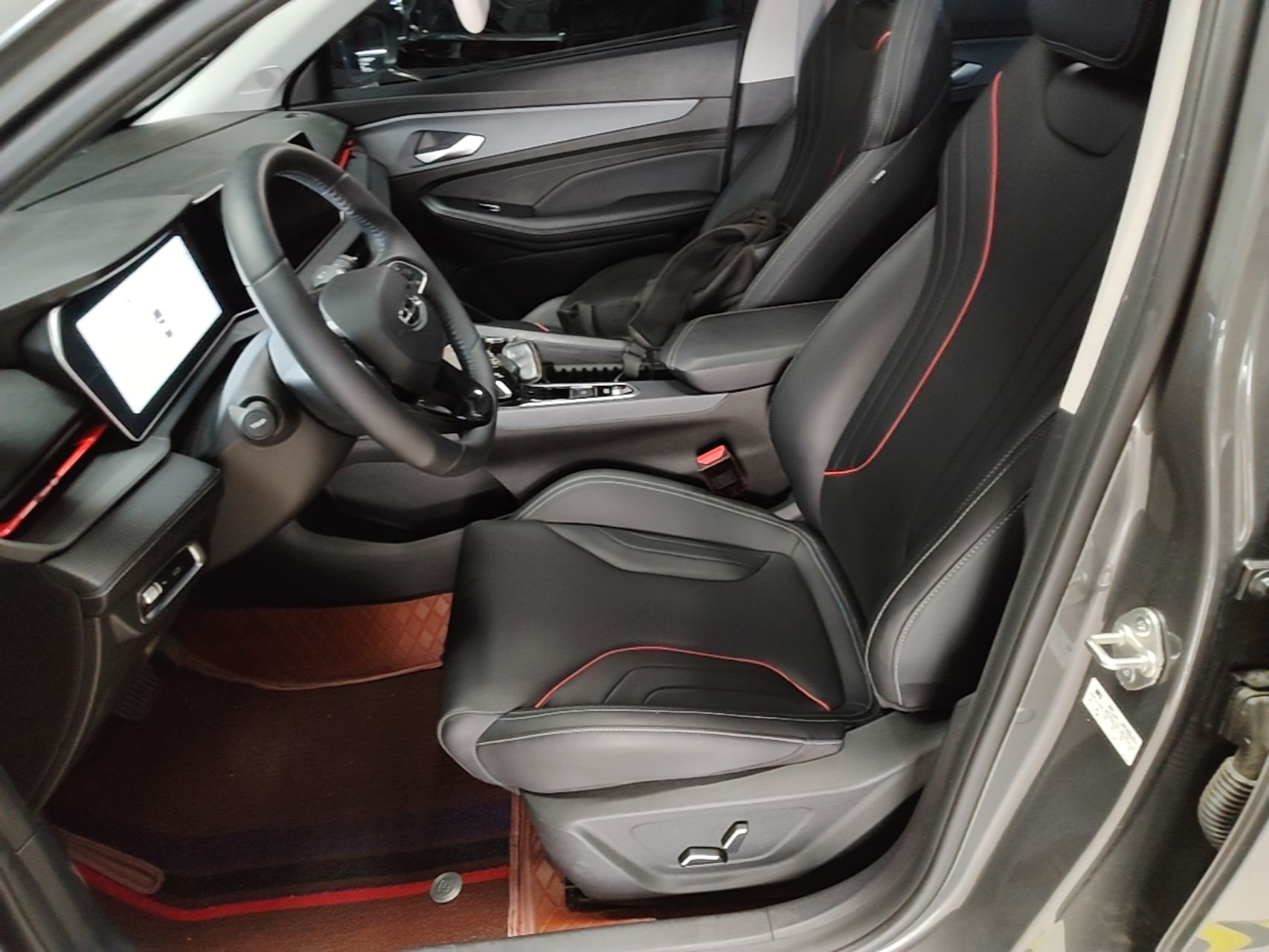 Geely Auto Binray 2024 Binrui COOL 1.5T DCT Longteng Edition — снимка 17