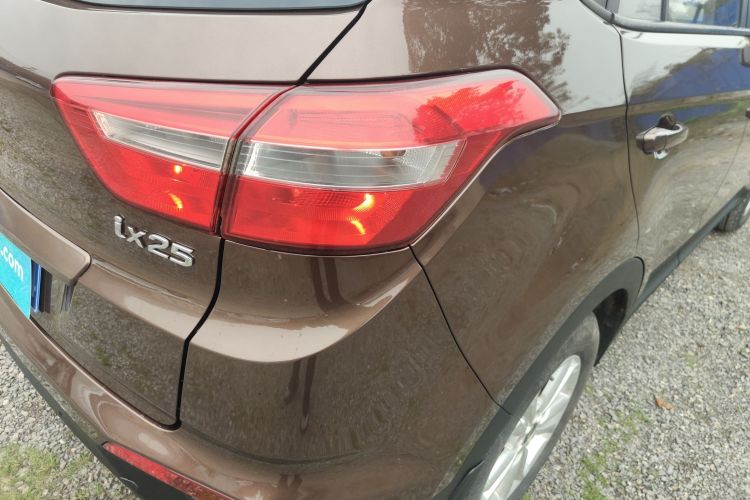 Used Hyundai ix25 2015 1.6L Automatic Two-Wheel Drive Fashionable GS Model