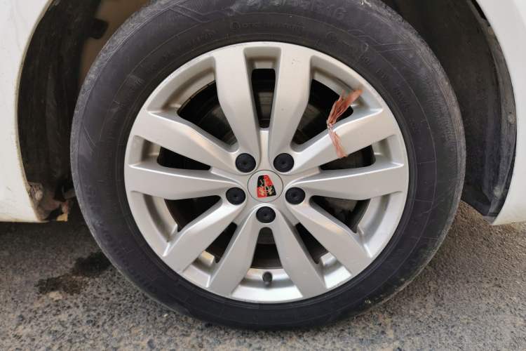 Used Roewe 350 2015 1.5L Manual Luxury Sunroof Edition