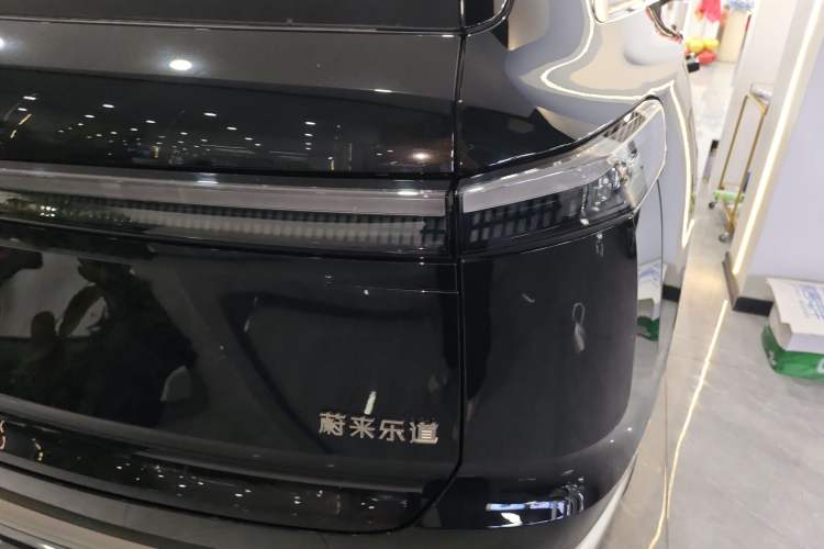 Used ONVO Luxeed L90 2025 Model—Max Six-Seater Version