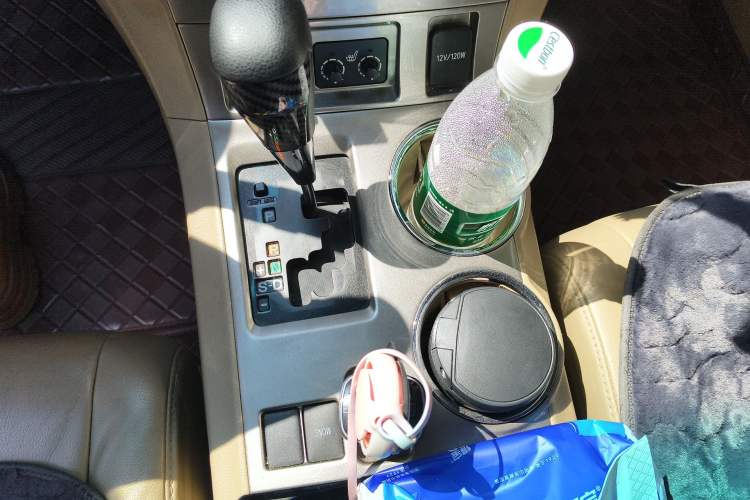 Used Toyota Highlander 2012 2.7L Two-Wheel Drive 5-Seater Sport Edition
