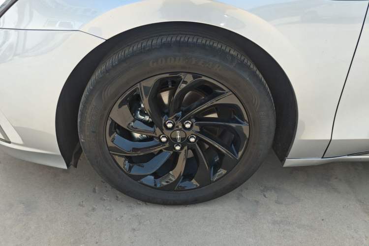 Used Lincoln Z 2024 2.0T Two-Wheel Drive Luxury Hybrid Version