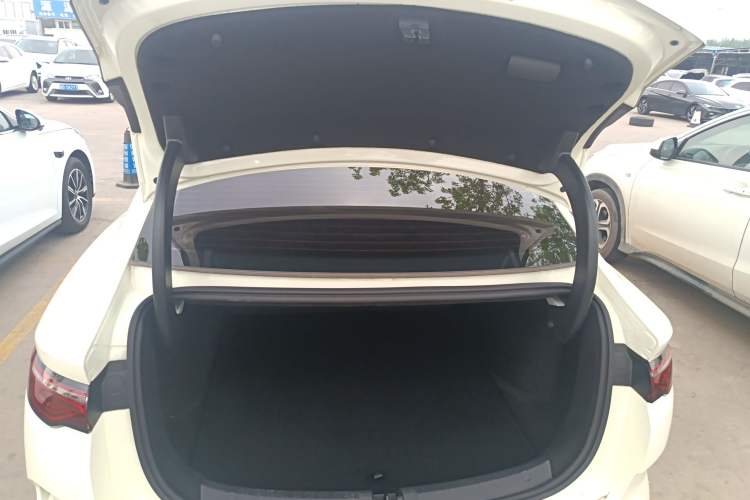 Used BYD Seal 06 New Energy 2025 EV 470KM Prestige Edition
