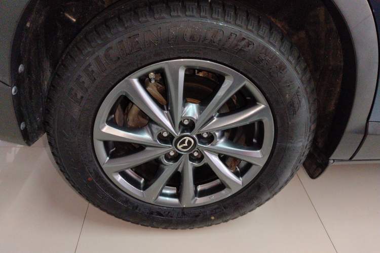 Used Mazda CX-4 2020 2.0L Automatic Two-Wheel Drive Blue Sky Dynamic Edition Right Rear Wheel Hub