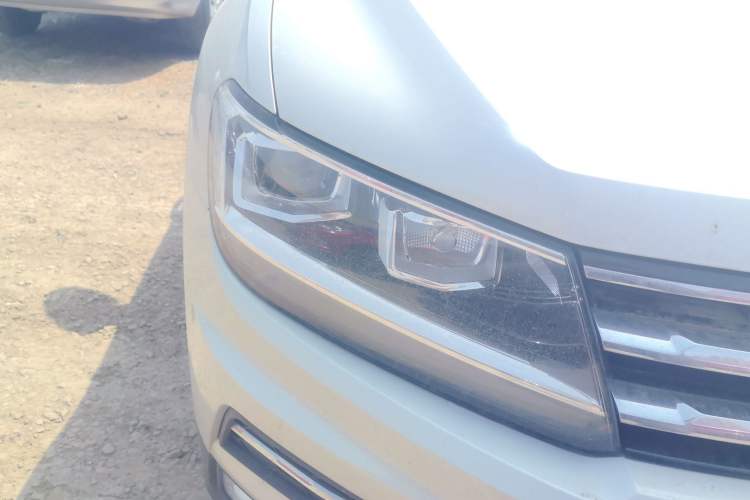 Used Volkswagen Tiguan L 2017 330TSI Automatic Two-Wheel Drive Luxury Edition
