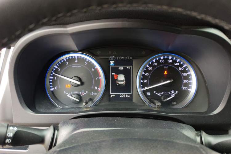 Used Toyota Highlander 2018 2.0T Four-Wheel Drive Prestige Version 7 Seats China VI Standard
