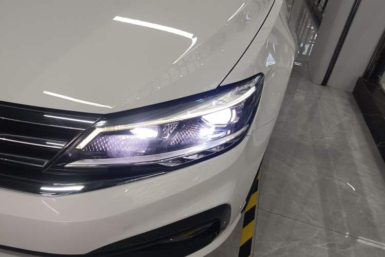 Used Volkswagen Lamando 2021 280TSI DSG Comfort Edition