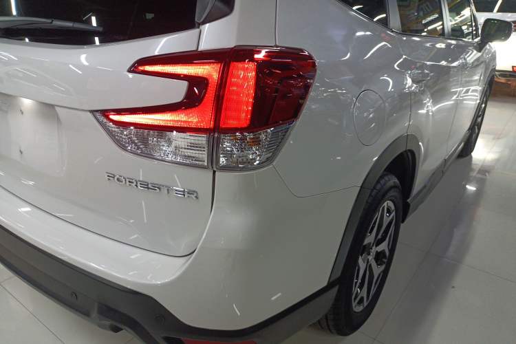 Used Subaru Forester 2021 2.0i Luxury Edition EyeSight
