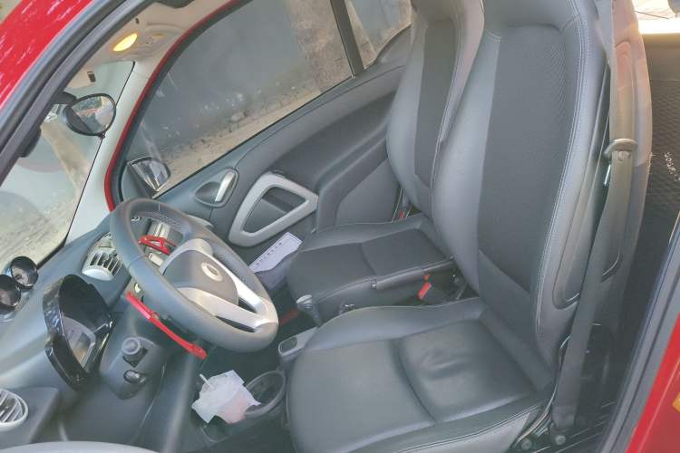 Used smart fortwo 2013 1.0T Hardtop Passion Edition
