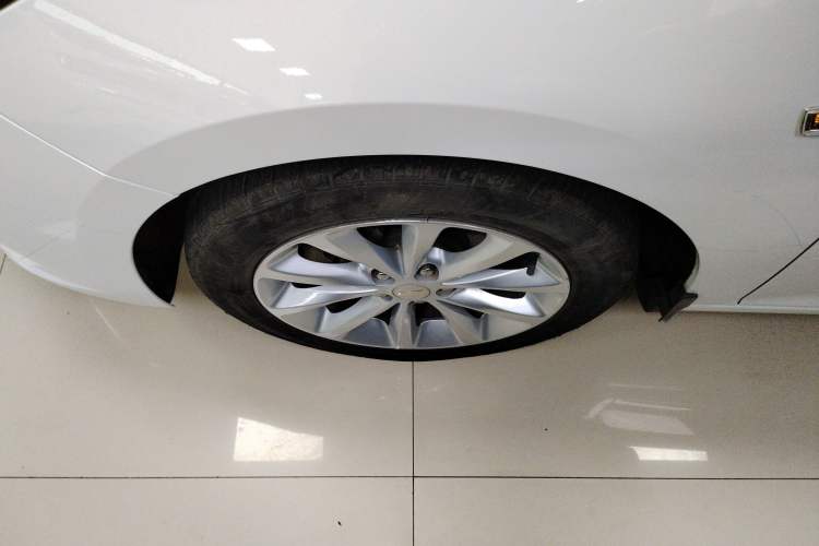 Used Chevrolet Cruze 2017 1.5L Automatic Pioneer Sunroof Edition