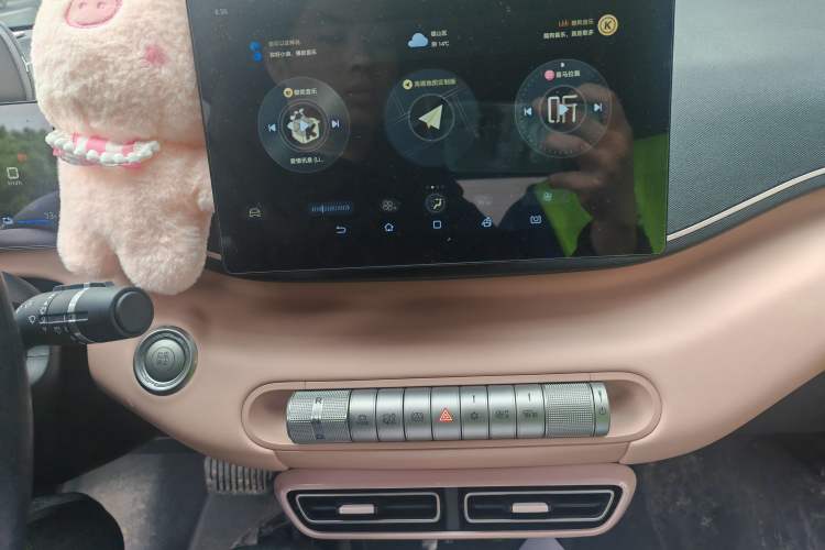 Used BYD Seagull 2025 305 km Free Version Audio And AC Panel