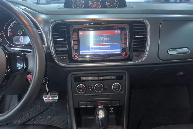 Used Volkswagen Beetle 2014 1.4TSI R-Line
