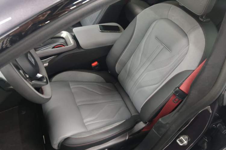 Used Zeekr 007GT 2025 Long-Range Rear-Wheel Drive Intelligent Driving Version 100 kWh
