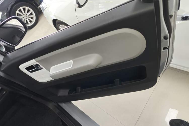 Used Wuling Air ev 2023 - Four Seats - Standard Edition