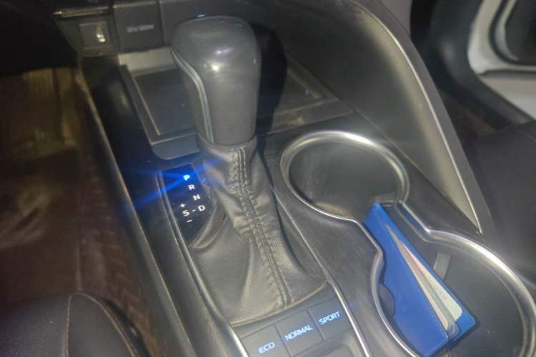 Used Toyota Camry 2021 2.5G Luxury Edition