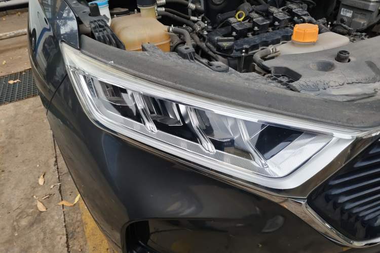Used CHANGAN OSHAN X7 2020 1.5T Automatic Elite Edition Right Front Headlight