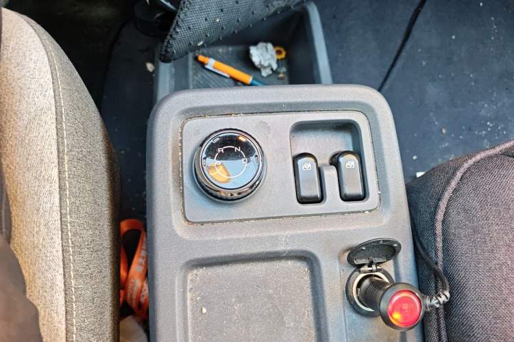 Used Wuling Yangguang 2024 300km Range Practical Window-Sealed Version 60kW
