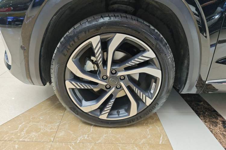 Used Geely Auto Monjaro L 2021 2.0TD DCT EVO Two-Wheel Drive Smart Luxury Version
