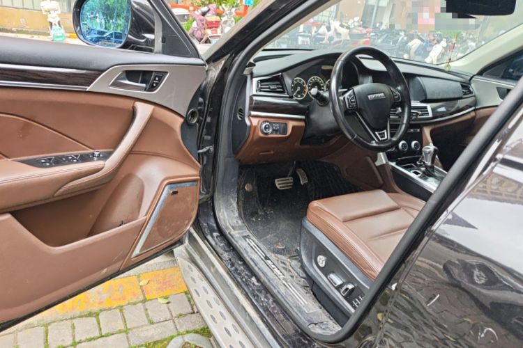 Used Haval H7 2017 Red-Label H7 2.0T Automatic Prestige Model Driver Seat